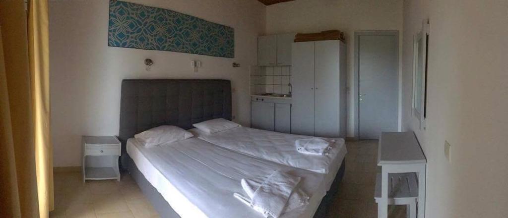 Athina Lejlighedshotel Kávos Eksteriør billede